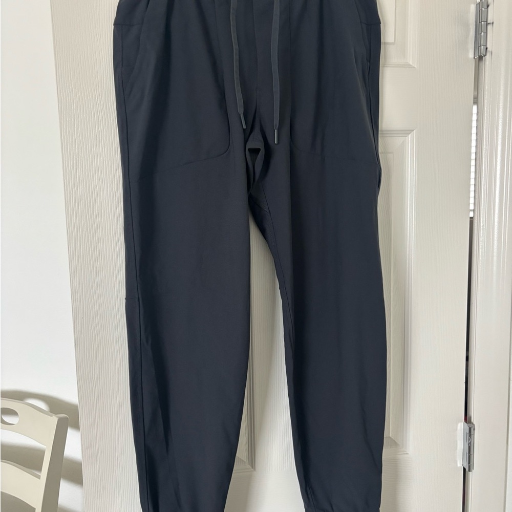 Lululemon Athletica Gray Sweatpants Relaxed Fit Tapered